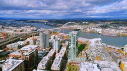 Pesquise passagens baratas para Portland