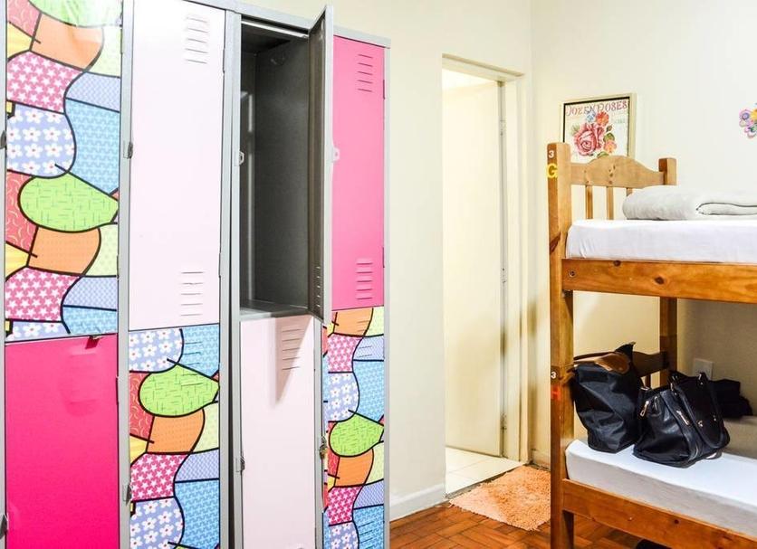 Comodidade do quarto Foto