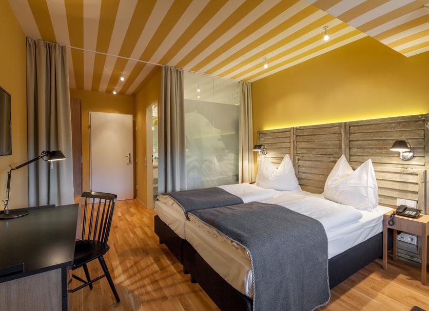 Quarto Foto