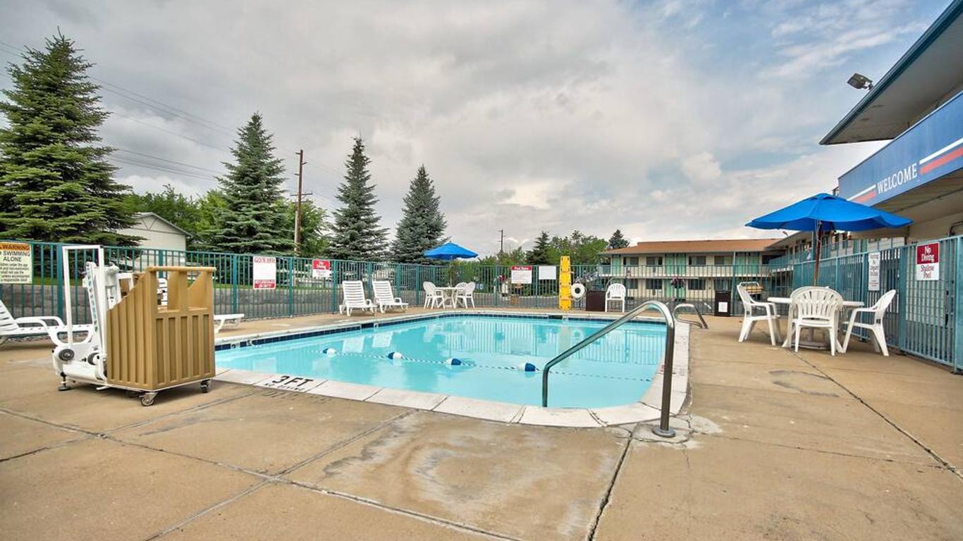 Americas Best Value Inn & Suites Helena