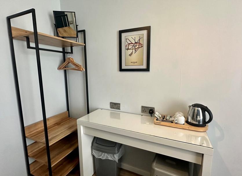 Comodidade do quarto Foto