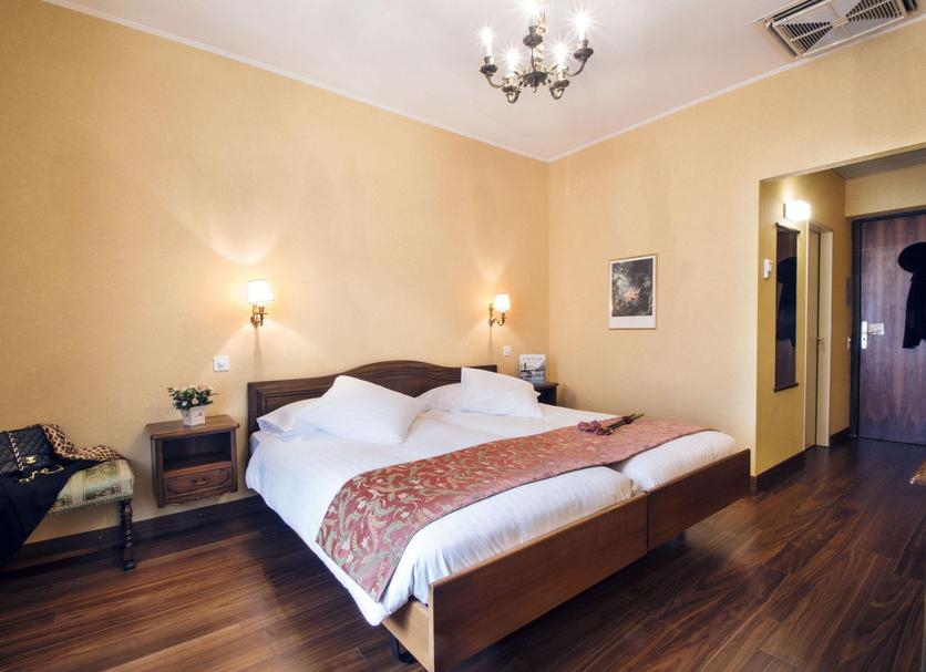 Quarto Foto