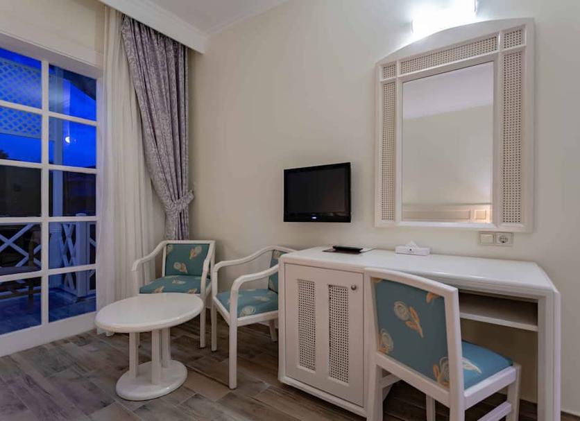 Comodidade do quarto Foto