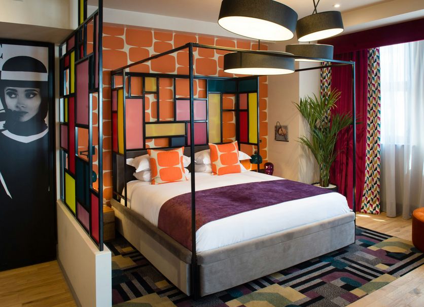 Quarto Foto