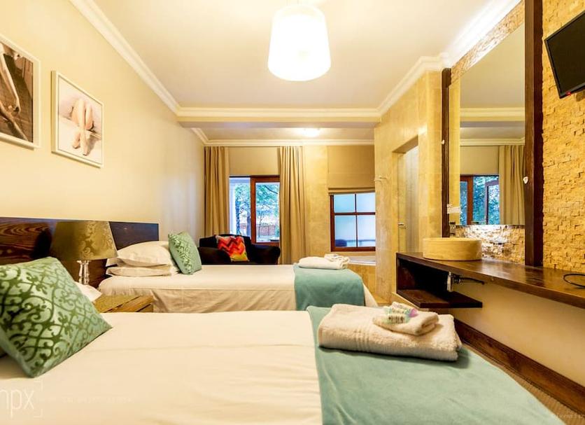 Quarto Foto