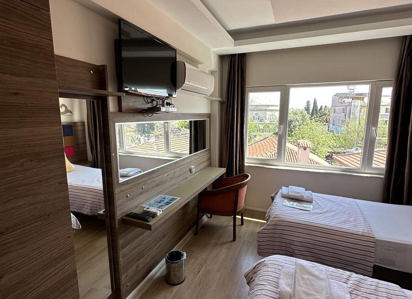 Quarto Foto
