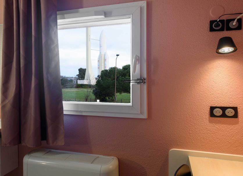 Comodidade do quarto Foto