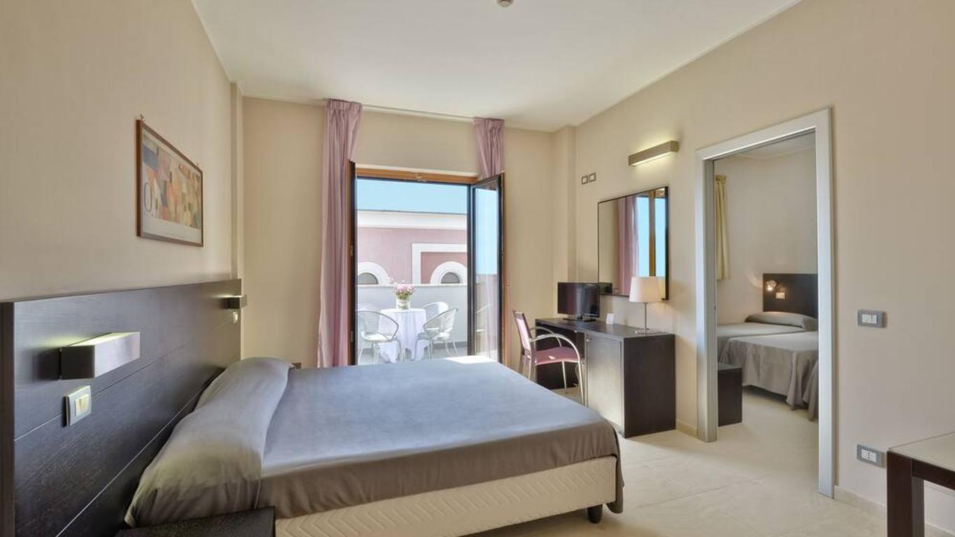 Hotel Mareluna