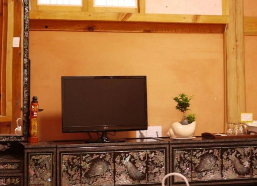 Comodidade do quarto Foto