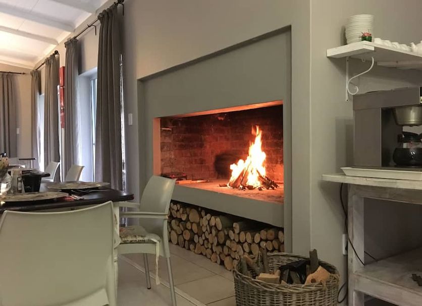 Comodidade do quarto Foto