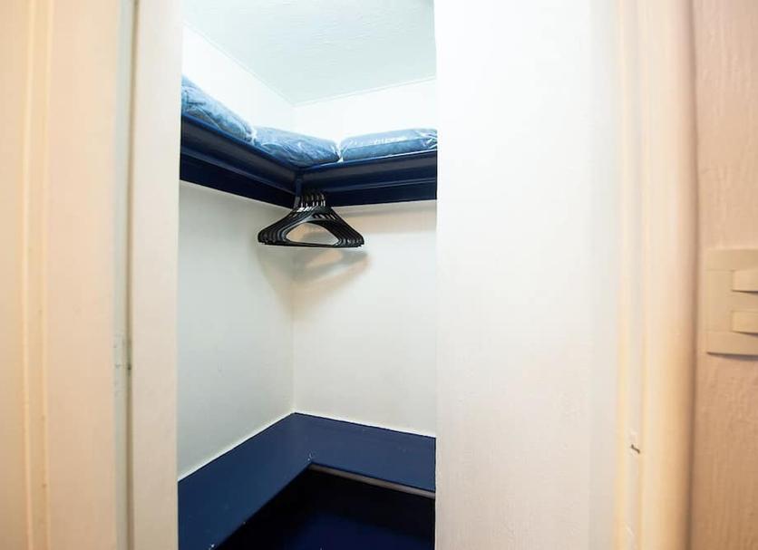 Comodidade do quarto Foto