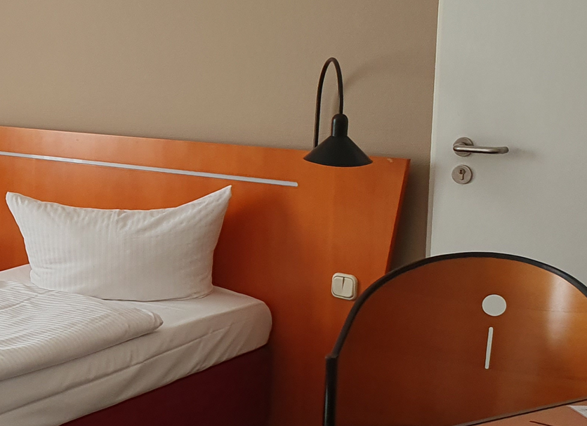 Comodidade do quarto Foto