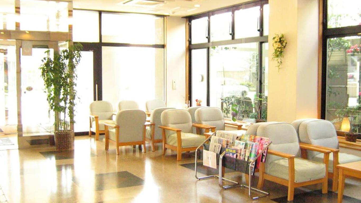 Hotel Route Inn Nagoya Higashi Betsuin