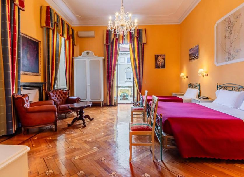 Quarto Foto