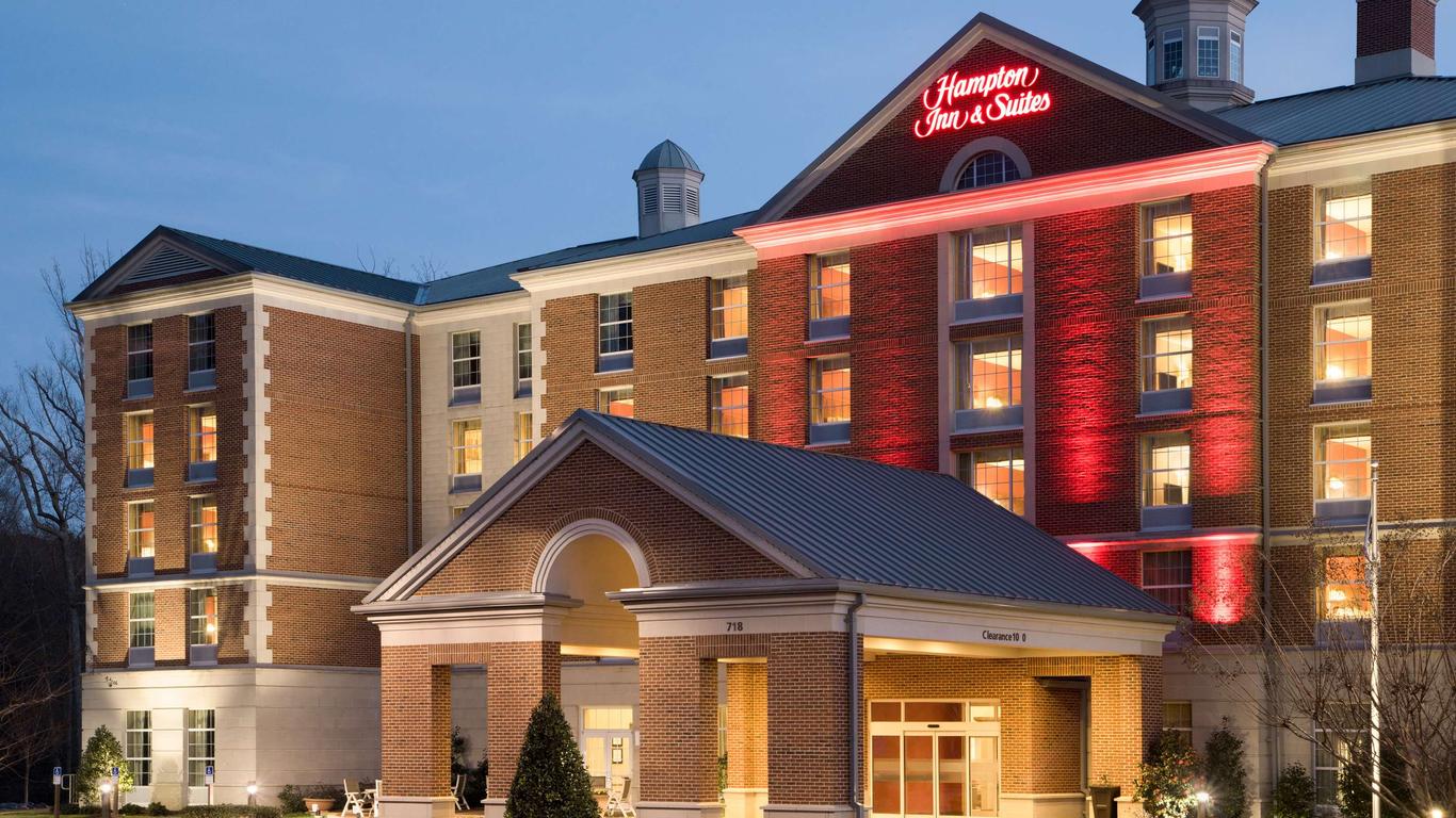 Hampton Inn & Suites Williamsburg-Central