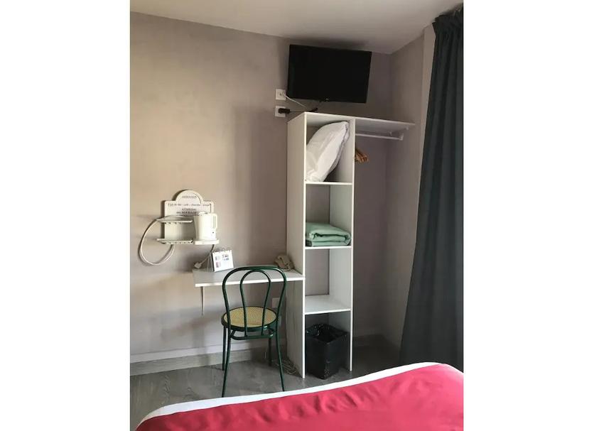 Comodidade do quarto Foto