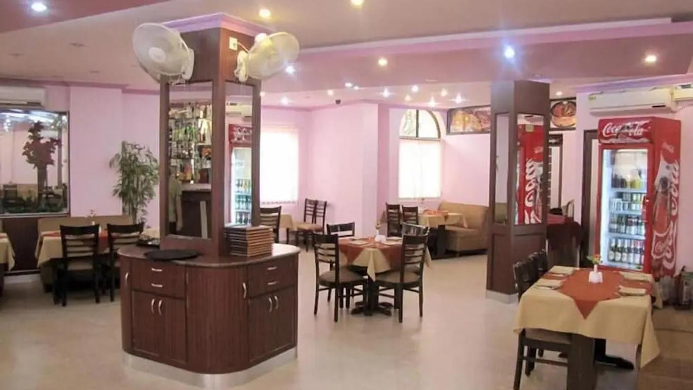 Hotel Surya Palace