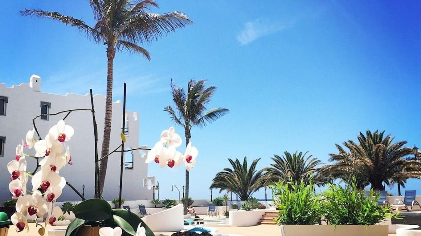 Neptuno Suites - Adults Only