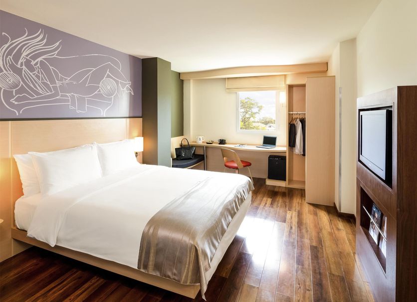 Quarto Foto