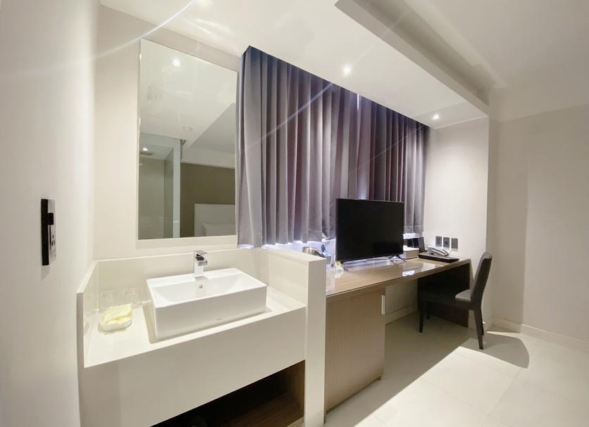 Comodidade do quarto Foto