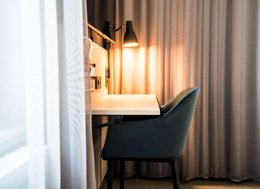 Comodidade do quarto Foto