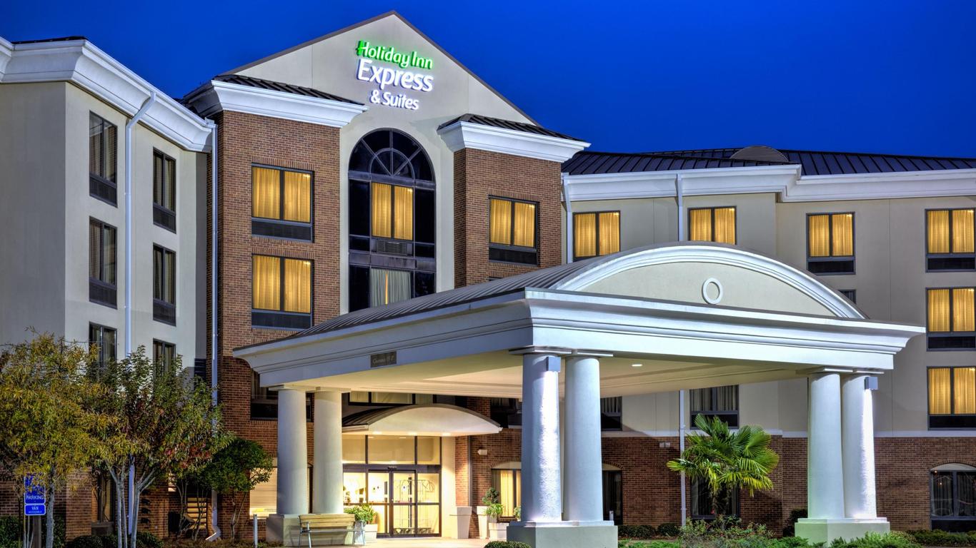 Holiday Inn Express & Suites Jackson - Flowood