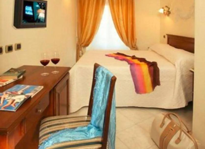 Quarto Foto