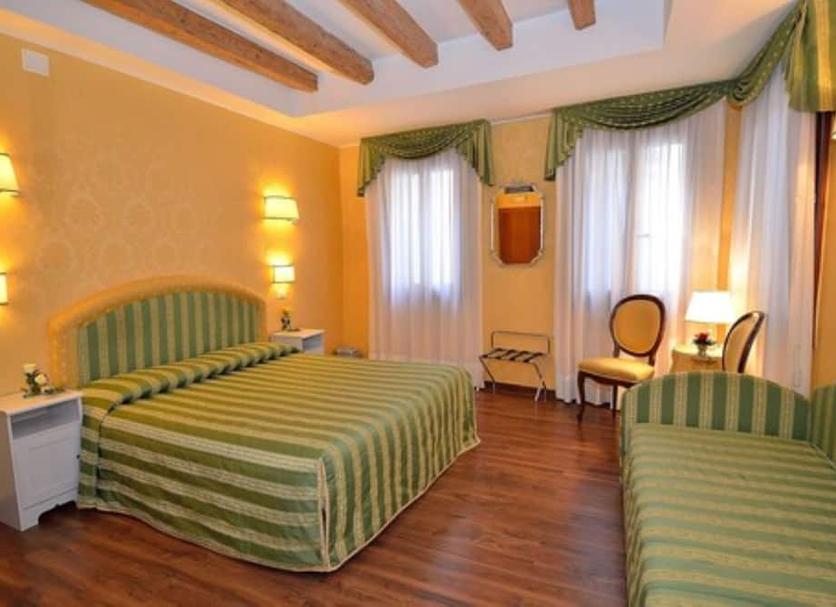 Quarto Foto