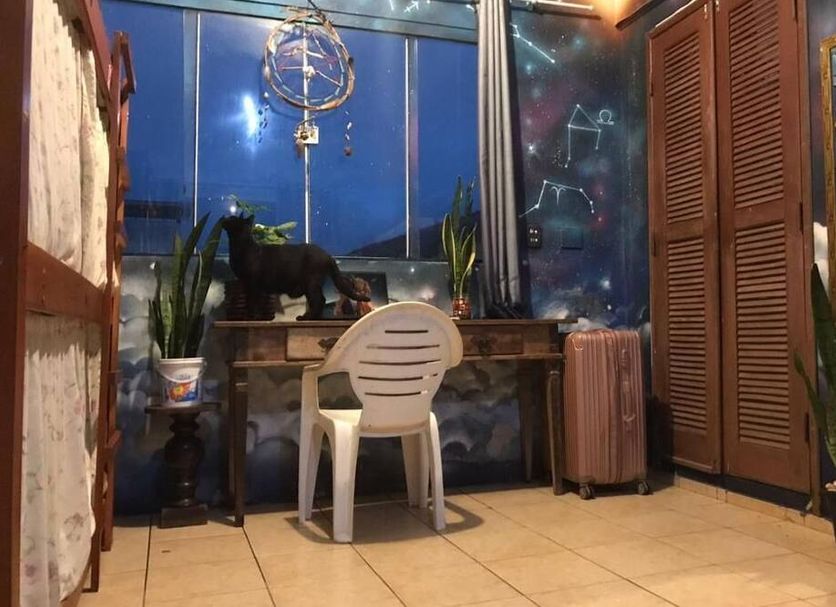 Comodidade do quarto Foto