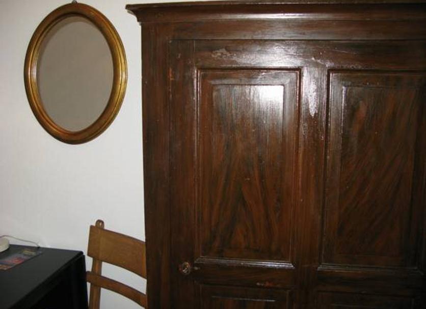 Comodidade do quarto Foto