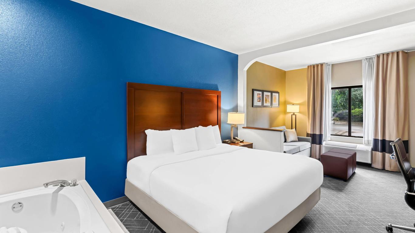 Comfort Suites Mobile East Bay