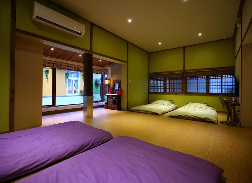 Quarto Foto
