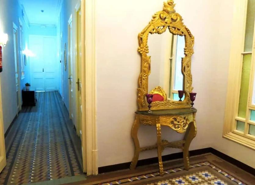 Comodidade do quarto Foto