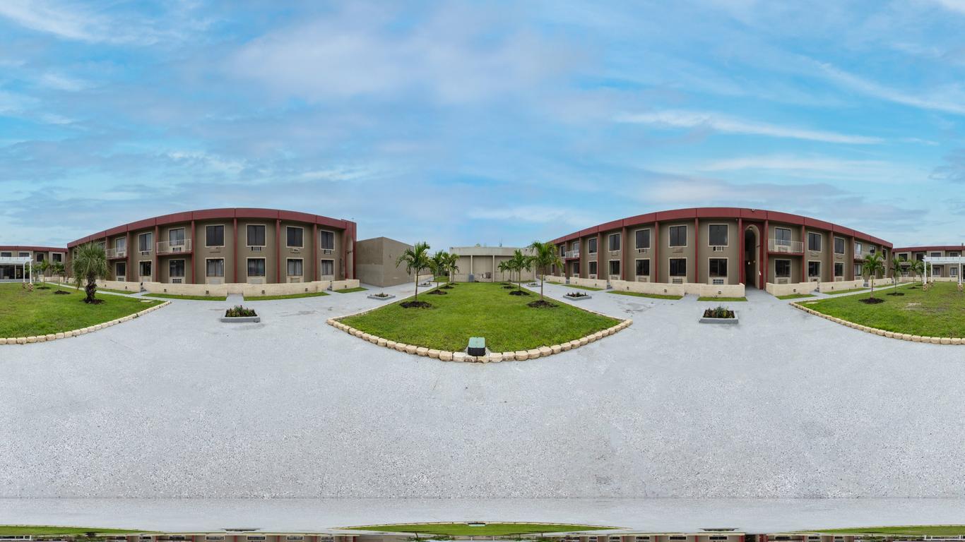 OYO Hotel Orlando Airport