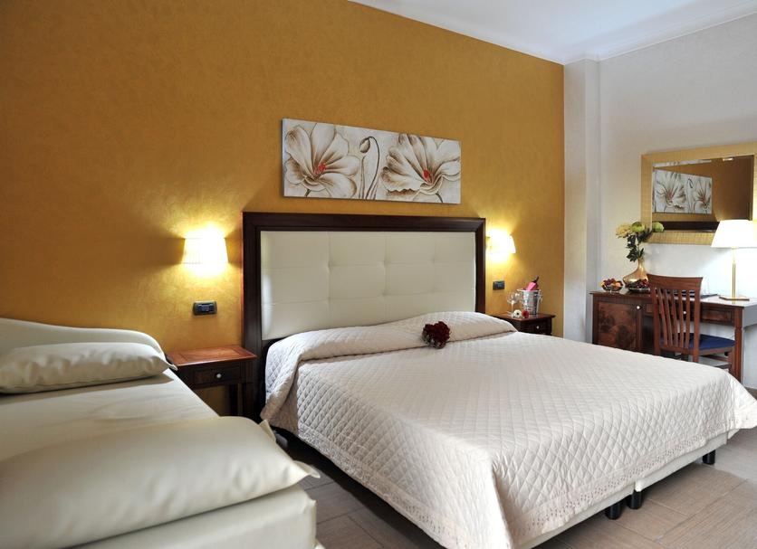 Quarto Foto