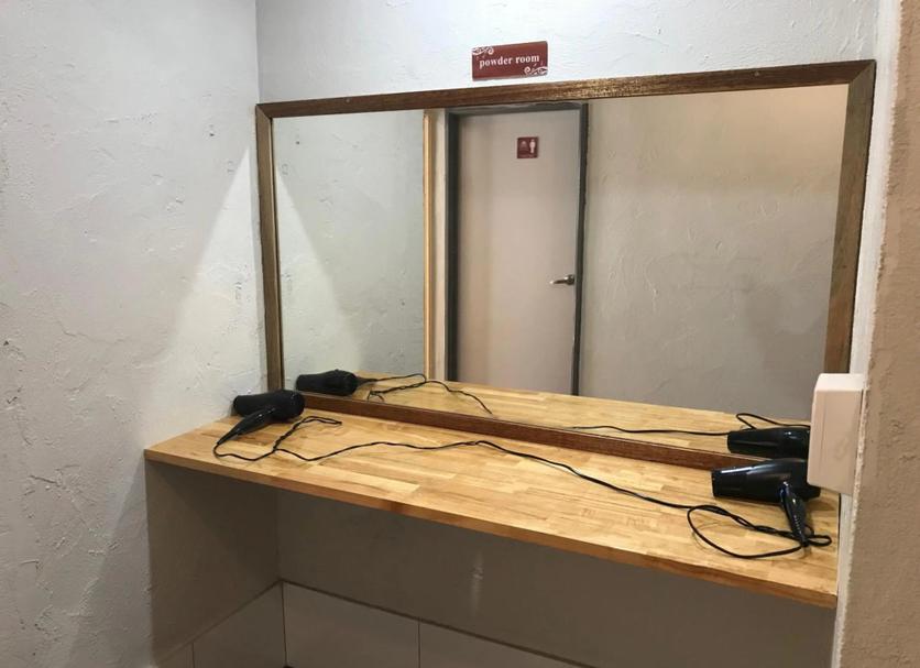 Comodidade do quarto Foto