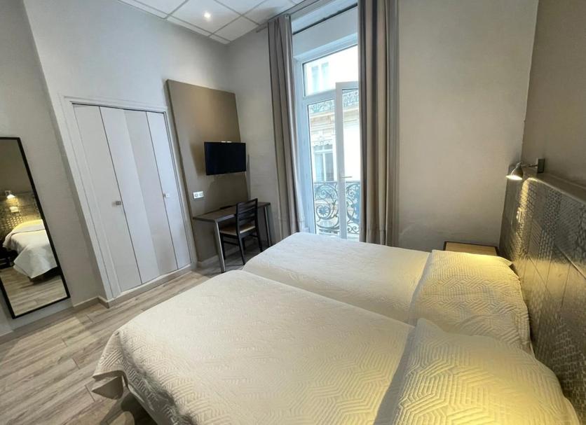Quarto Foto