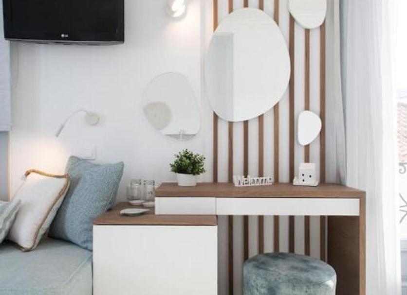 Comodidade do quarto Foto