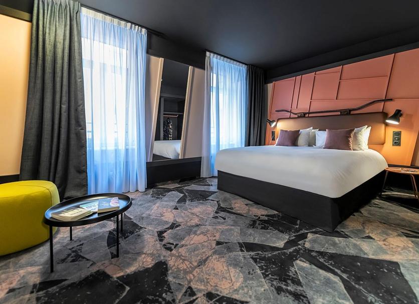 Quarto Foto