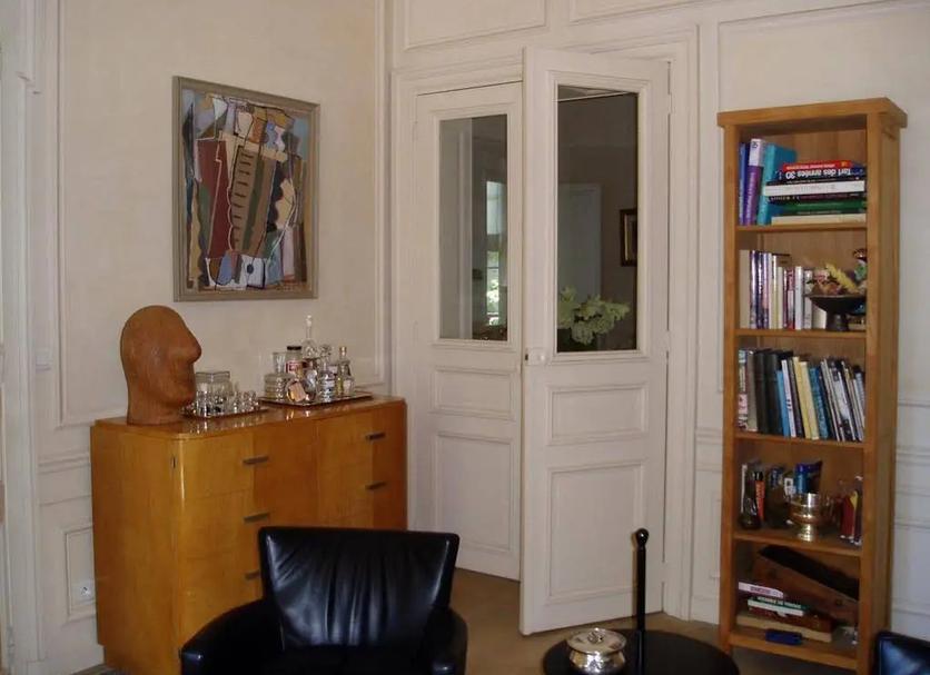 Comodidade do quarto Foto