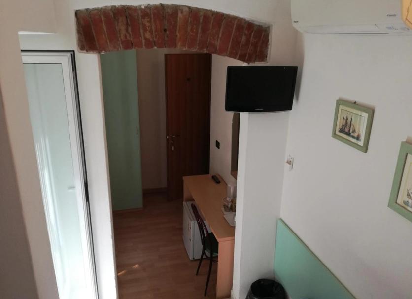 Comodidade do quarto Foto