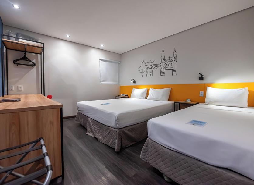 Quarto Foto