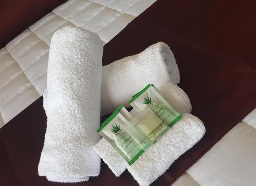 Comodidade do quarto Foto