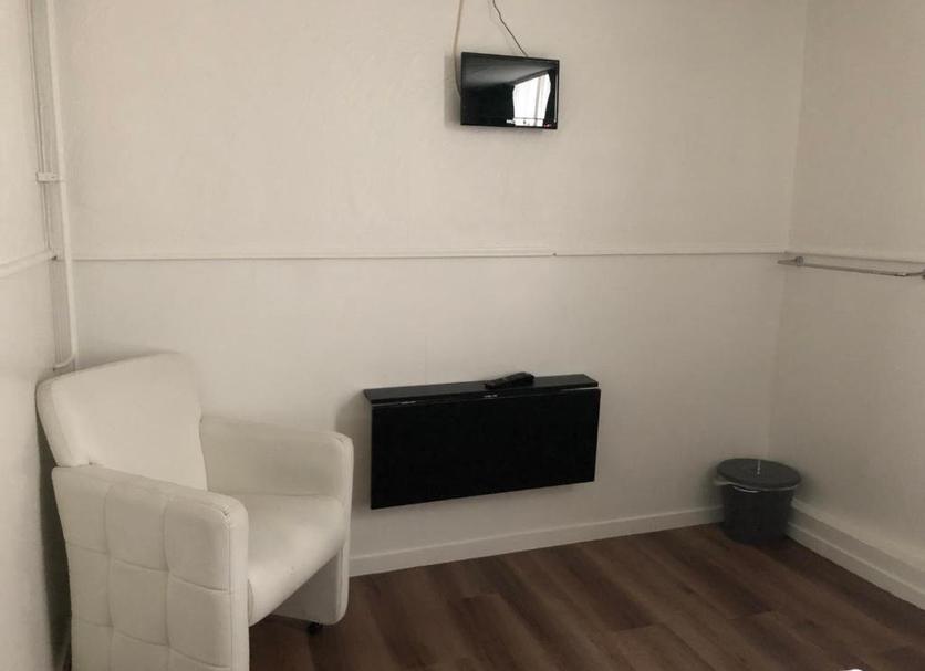 Comodidade do quarto Foto