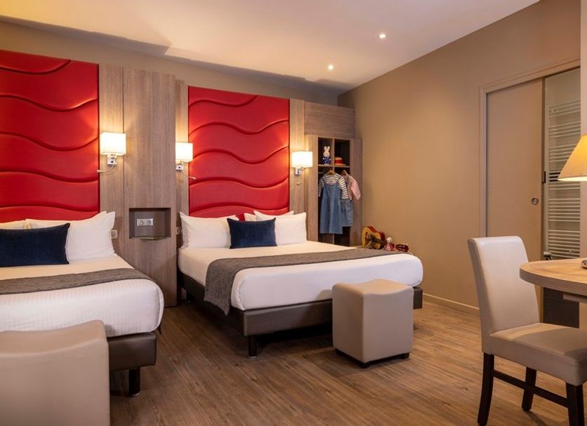 Quarto Foto