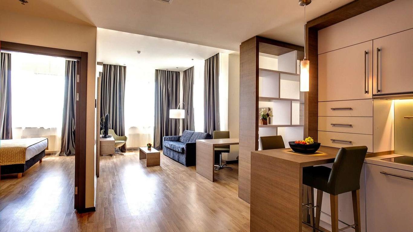 Ramada Encore by Wyndham Kyiv