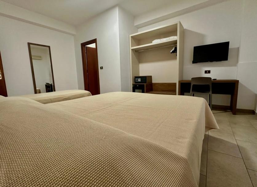 Quarto Foto