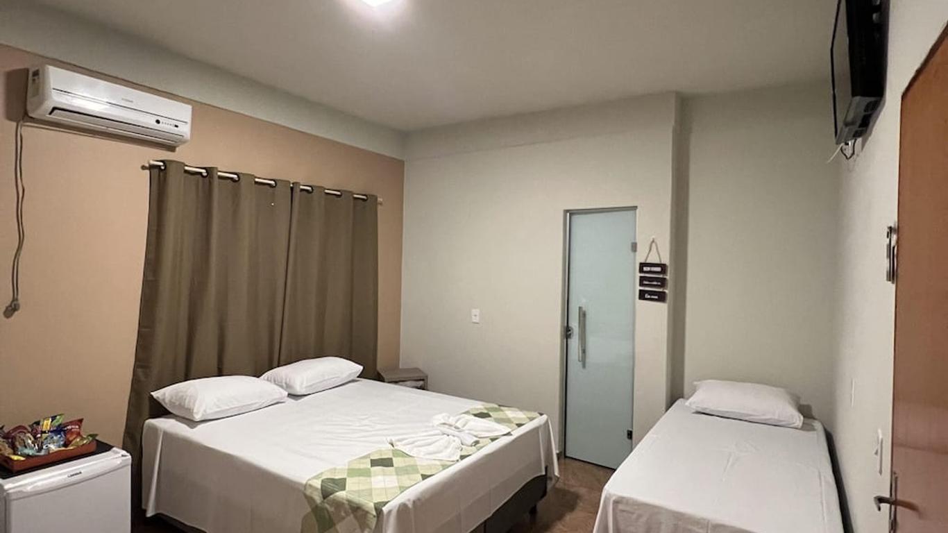 Hotel Paraiso - Fácil acesso as faculdades e FarmShow