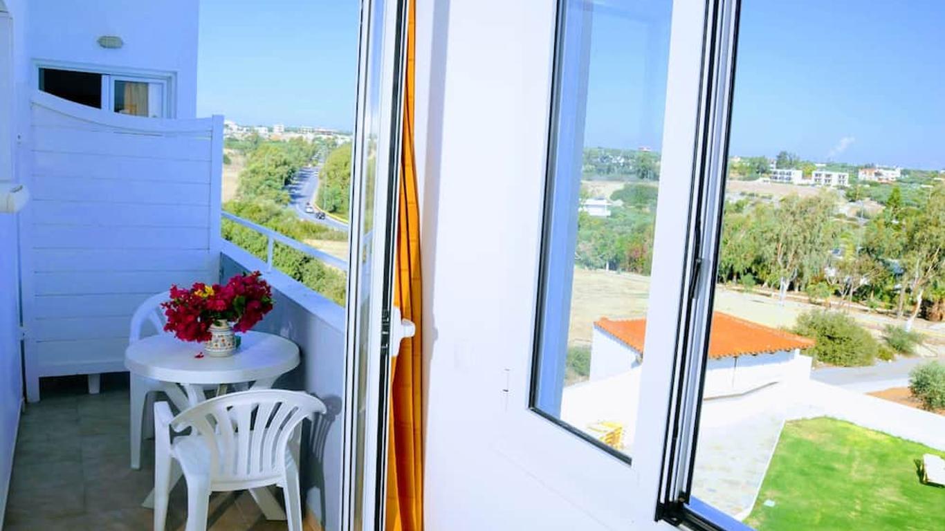 Mastorakis Hotel and Studios