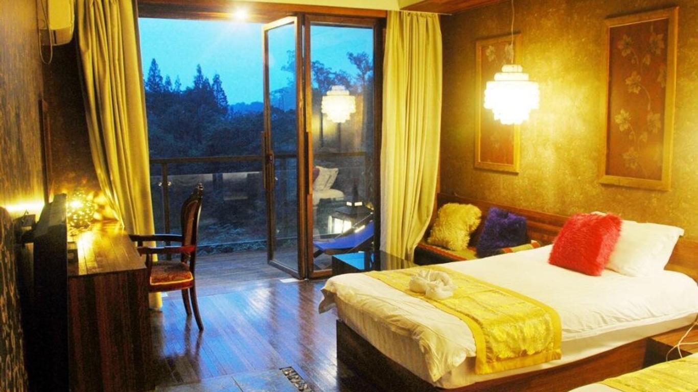 Mount Emei Jadeite Resort